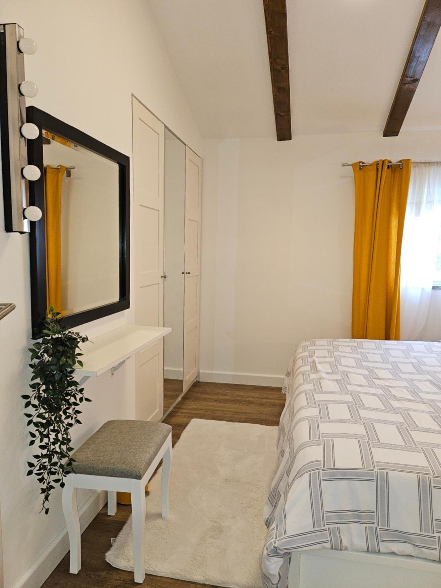 Apartman Pojine Gabonjin Exterior photo