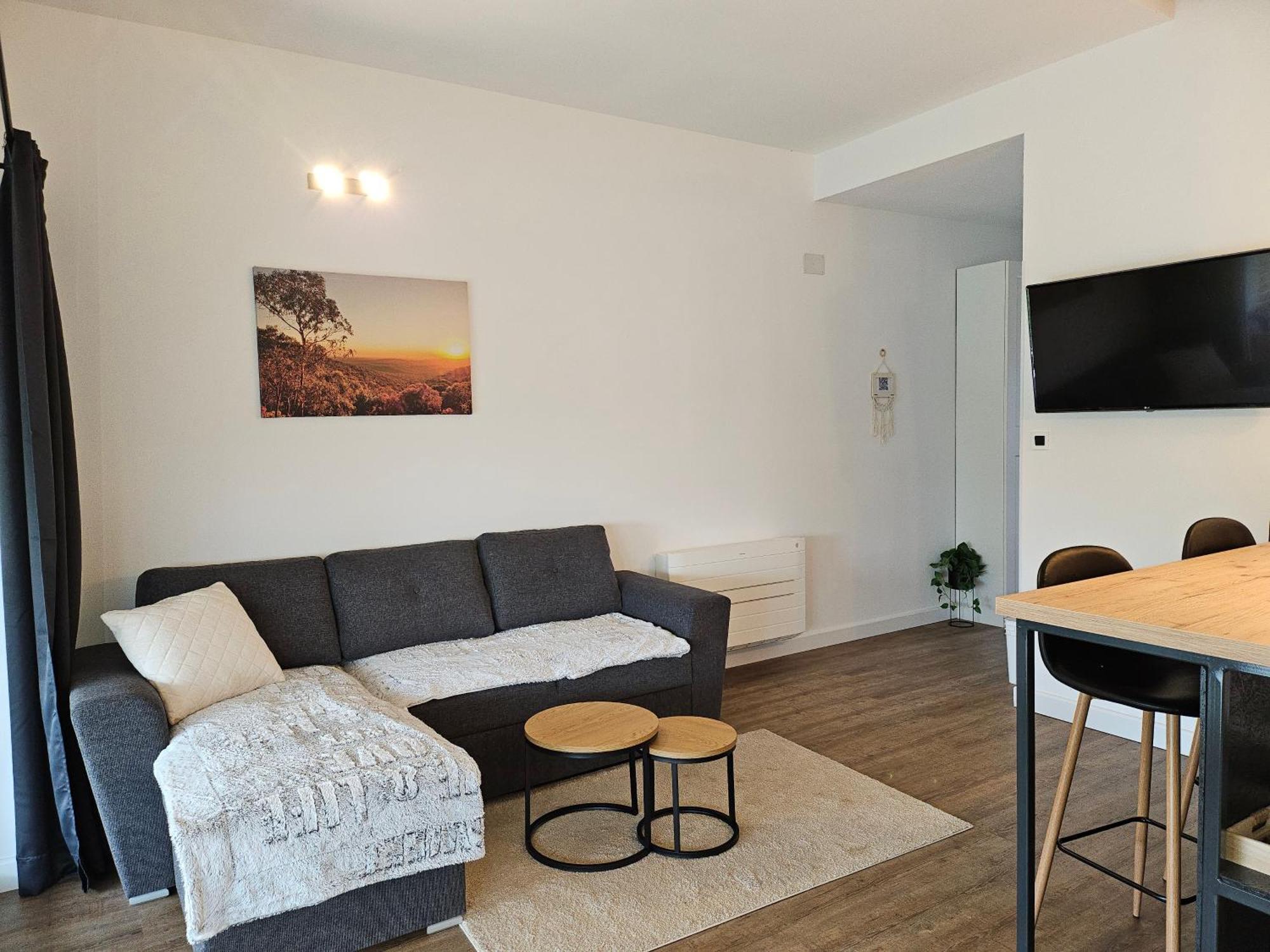 Apartman Pojine Gabonjin Exterior photo